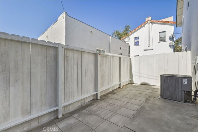 1916 Cedar Avenue A, Long Beach, CA 90806