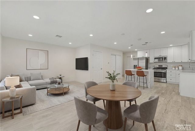 1916 Cedar Avenue A, Long Beach, CA 90806