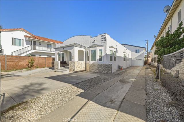 1916 Cedar Avenue A, Long Beach, CA 90806