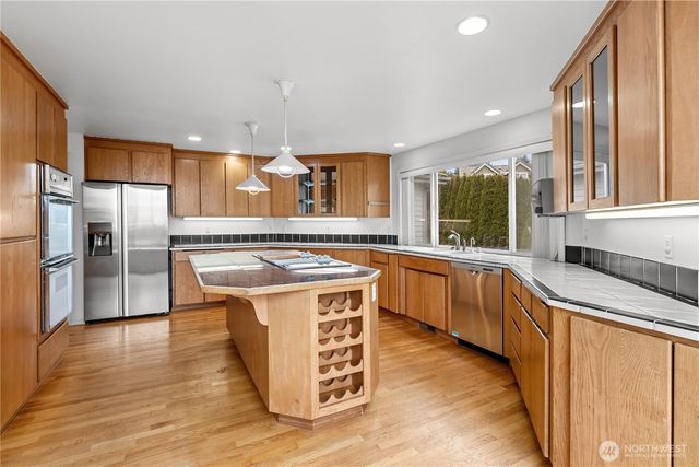 515 63rd Avenue Ct NE, Tacoma, WA 98422