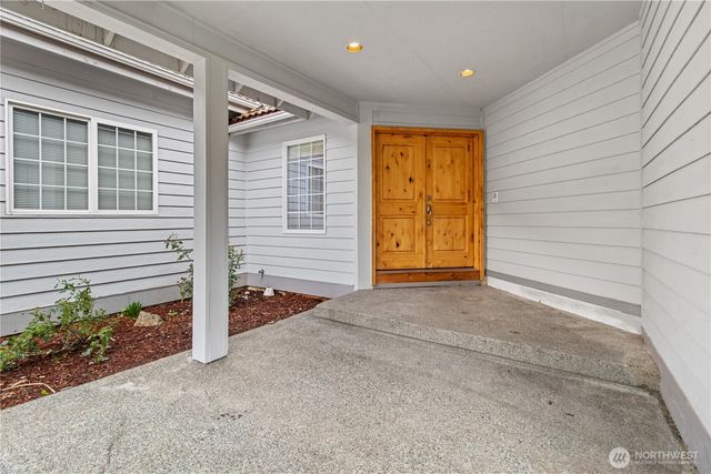 515 63rd Avenue Ct NE, Tacoma, WA 98422