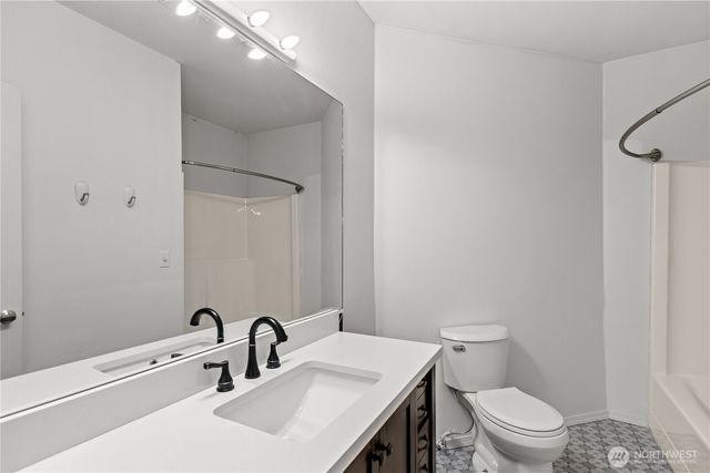 515 63rd Avenue Ct NE, Tacoma, WA 98422