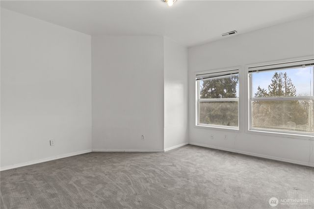 515 63rd Avenue Ct NE, Tacoma, WA 98422