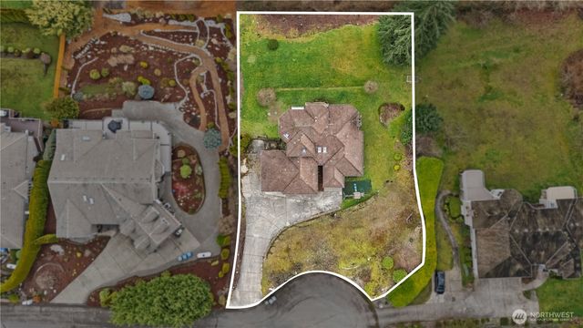 515 63rd Avenue Ct NE, Tacoma, WA 98422