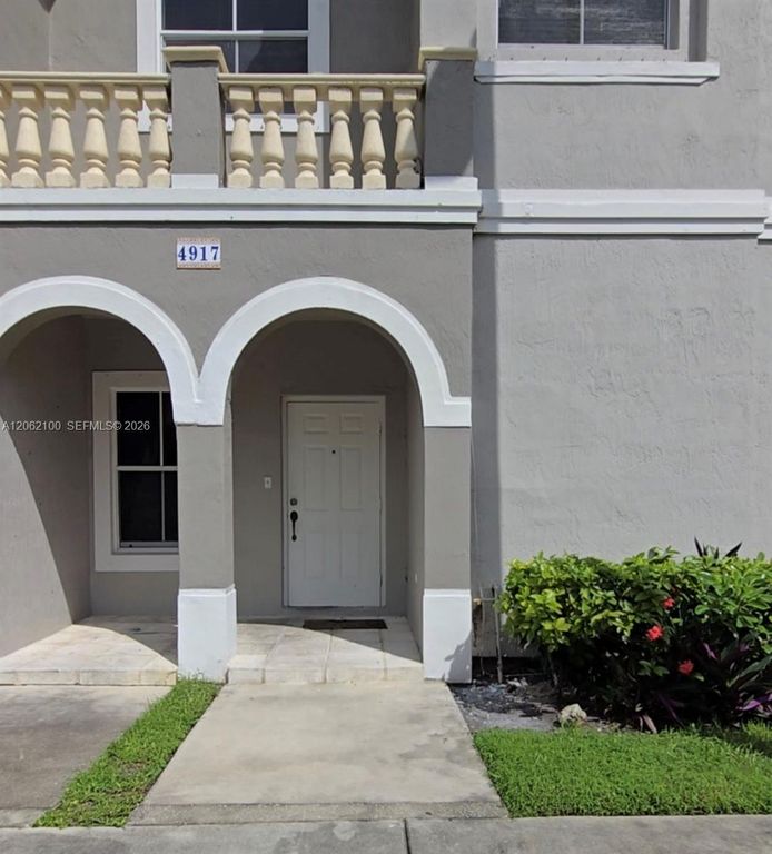 4917 SW 141st Ave 4, Miramar, FL 33027