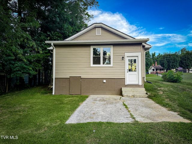 311 Randolph Street, Bristol, VA 24201