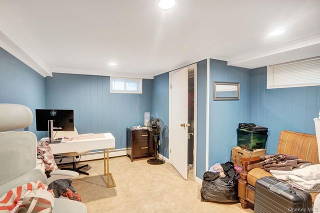 35 Gibson Boulevard, Valley Stream, NY 11581