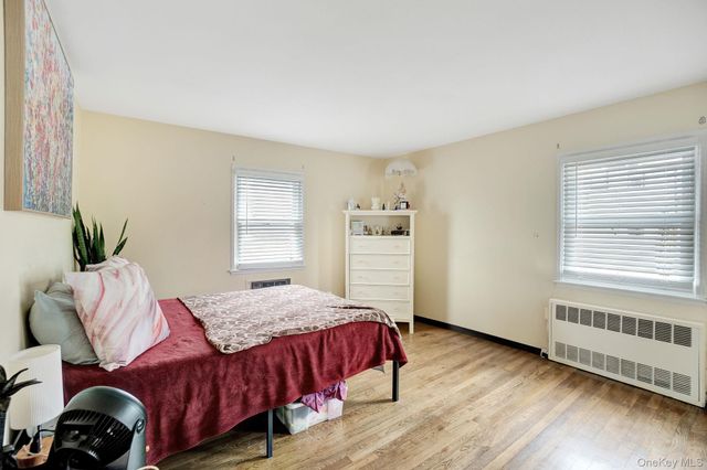 35 Gibson Boulevard, Valley Stream, NY 11581