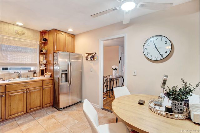 35 Gibson Boulevard, Valley Stream, NY 11581