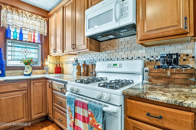 106 Broadway, Ocean Grove, NJ 07756