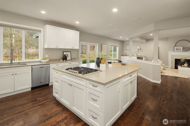 8202 196th Avenue NE, Redmond, WA 98053