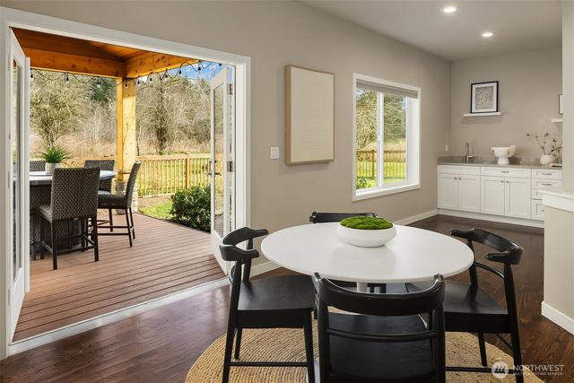 8202 196th Avenue NE, Redmond, WA 98053