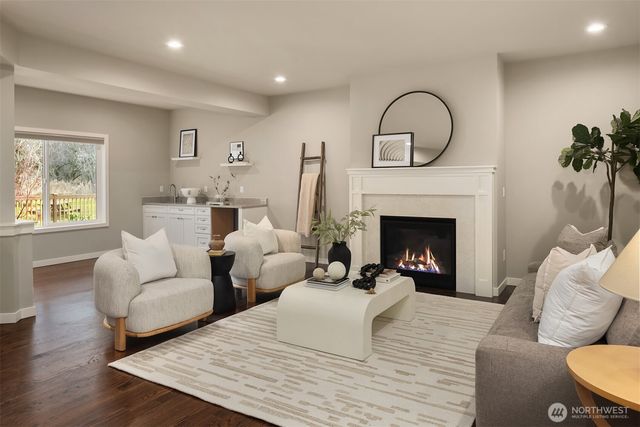 8202 196th Avenue NE, Redmond, WA 98053