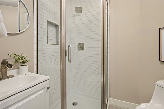 8202 196th Avenue NE, Redmond, WA 98053