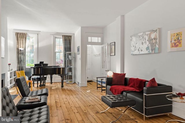 2219 RITTENHOUSE SQ, Philadelphia, PA 19103