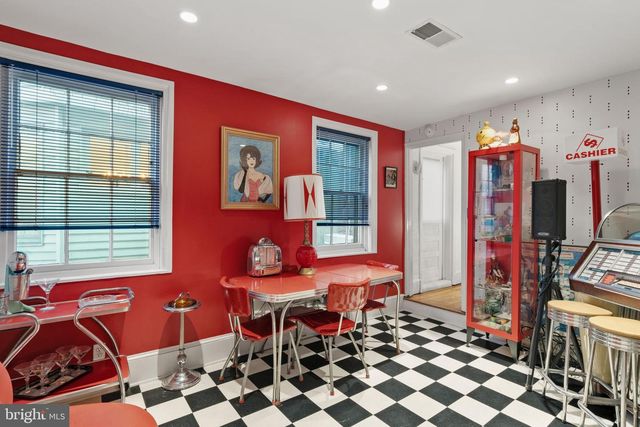 2219 RITTENHOUSE SQ, Philadelphia, PA 19103