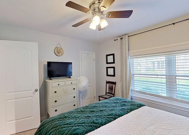 220 Teal Circle, Livingston, TX 77351