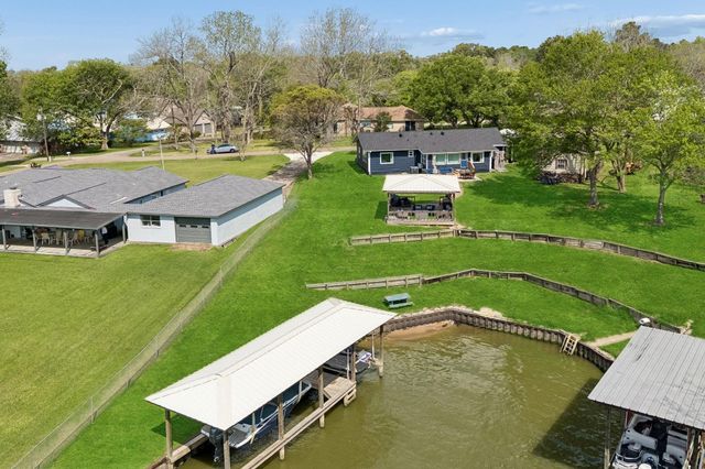 220 Teal Circle, Livingston, TX 77351