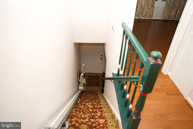 32 EATON CT, Newtown, PA 18940