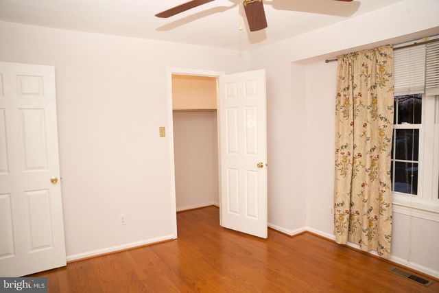 32 EATON CT, Newtown, PA 18940