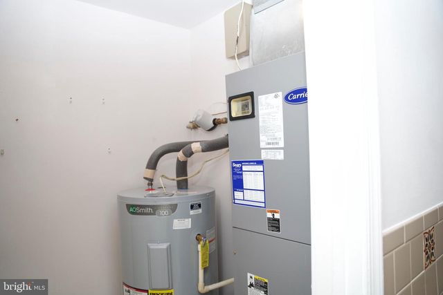 32 EATON CT, Newtown, PA 18940