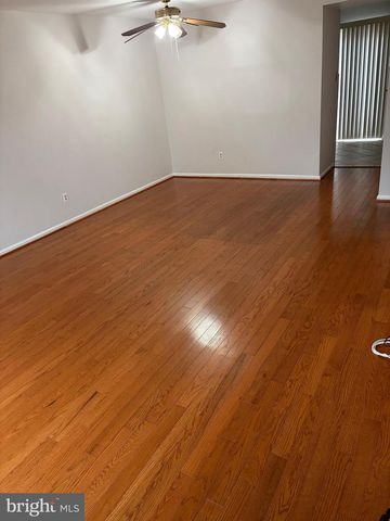 32 EATON CT, Newtown, PA 18940