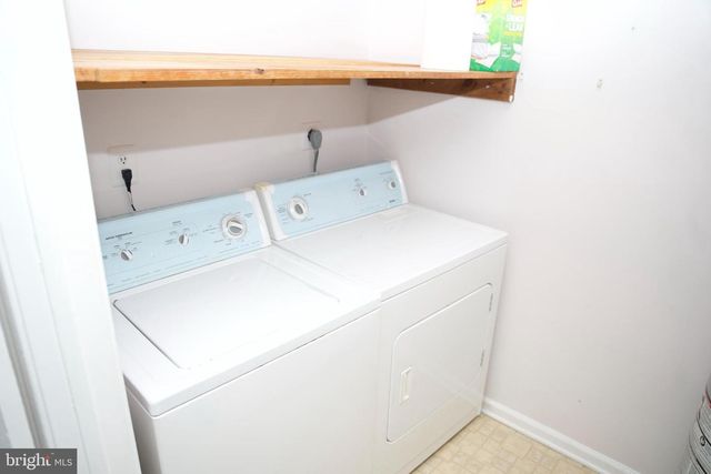 32 EATON CT, Newtown, PA 18940