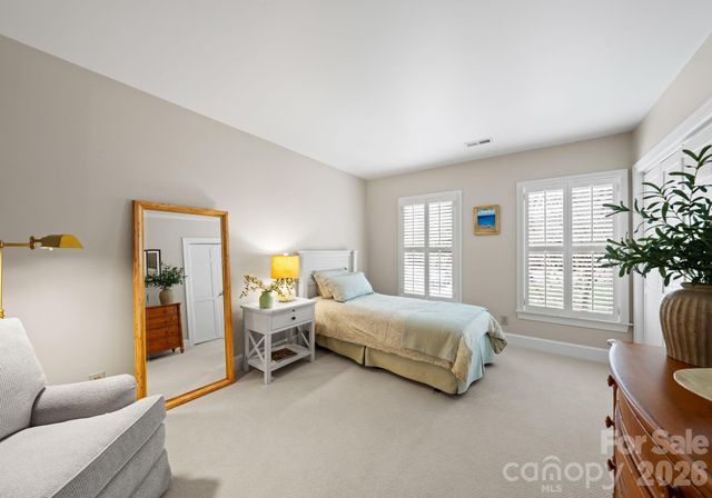 4026 Sharon View Road, Charlotte, NC 28226