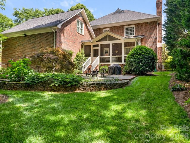 4026 Sharon View Road, Charlotte, NC 28226