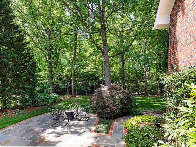 4026 Sharon View Road, Charlotte, NC 28226