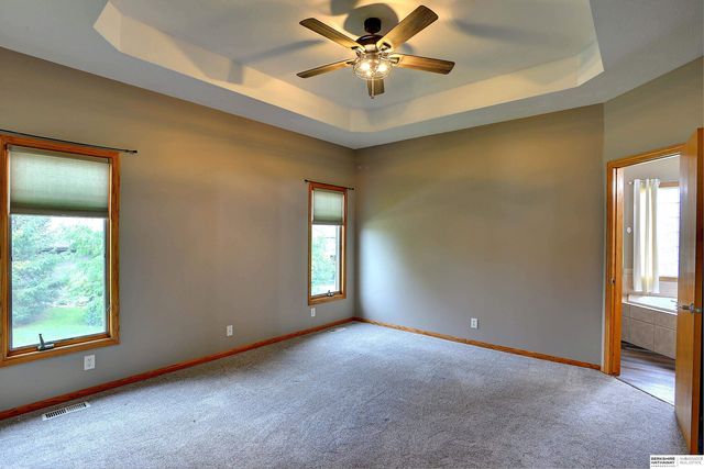 21308 Lincoln Boulevard, Gretna, NE 68028