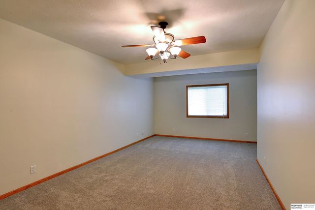 21308 Lincoln Boulevard, Gretna, NE 68028