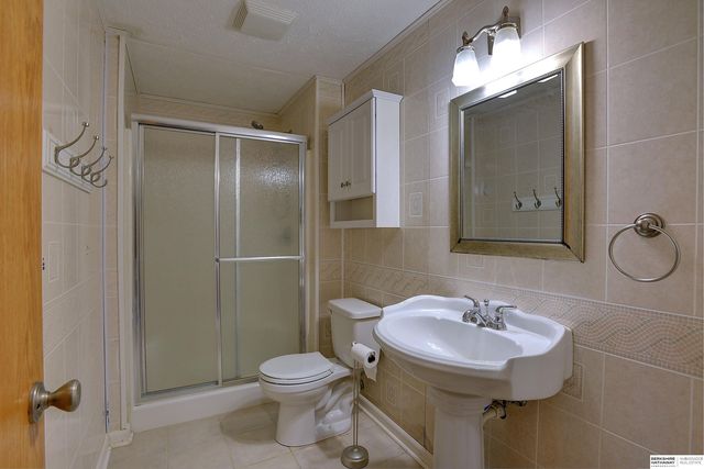 21308 Lincoln Boulevard, Gretna, NE 68028