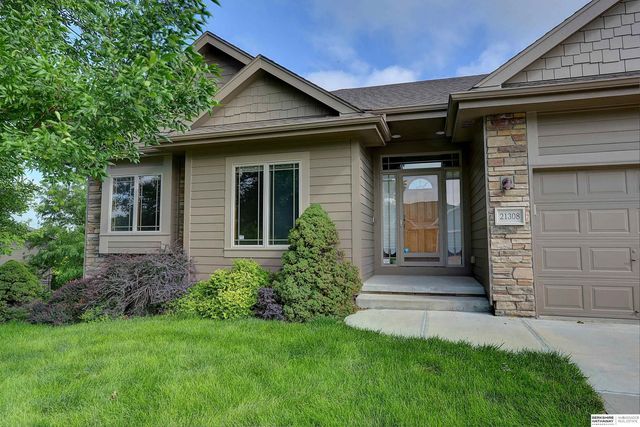 21308 Lincoln Boulevard, Gretna, NE 68028