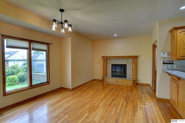 21308 Lincoln Boulevard, Gretna, NE 68028