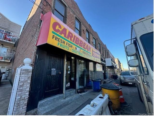 9508 Van Wyck Expressway, Richmond Hill S., NY 11419