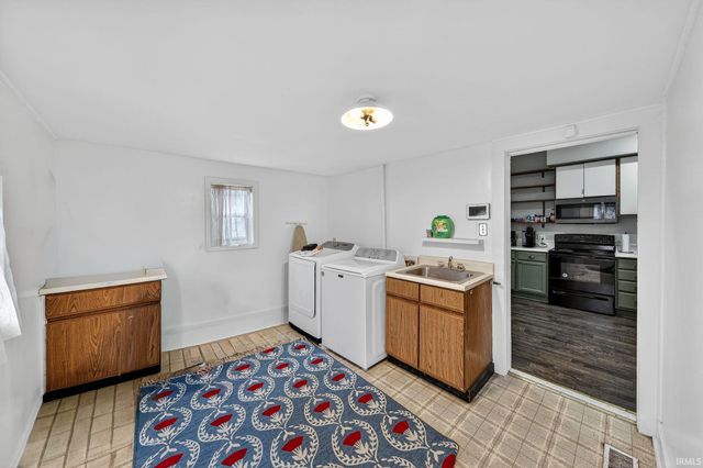1010 W Washington Street, South Bend, IN 46601