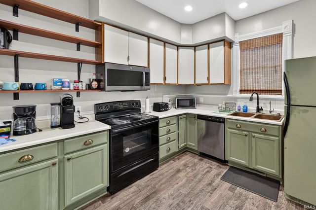 1010 W Washington Street, South Bend, IN 46601