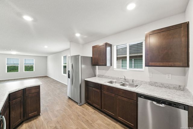 2917 Wentwood Run, San Antonio, TX 78245