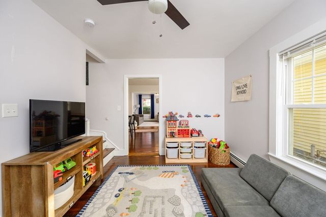 67 Idaho St, Boston, MA 02126