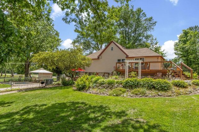 10328 W State Road 81, Beloit, WI 53511