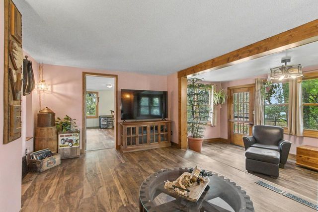 10328 W State Road 81, Beloit, WI 53511