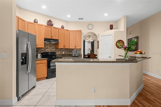 2474 CIMMARON ASH WAY, Apopka, FL 32703