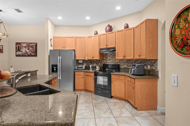 2474 CIMMARON ASH WAY, Apopka, FL 32703
