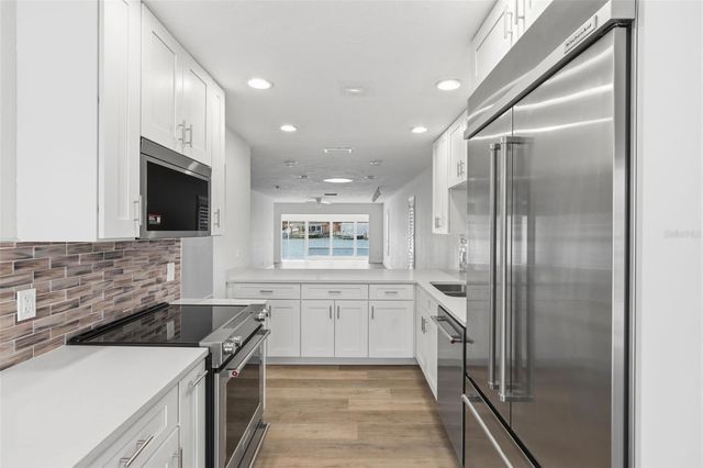 594 BOCA CIEGA POINT BOULEVARD N, St Petersburg, FL 33708