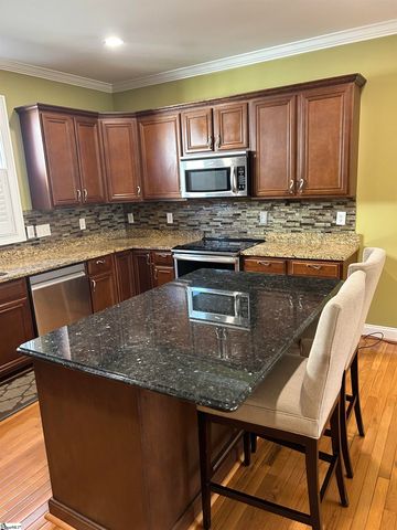 720 Rutherford Road, Greenville, SC 29609