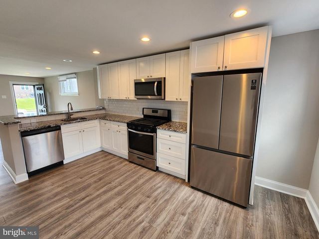 201 WESTBRIDGE RD, Glenolden, PA 19036