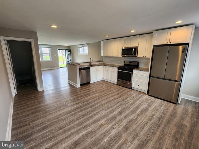 201 WESTBRIDGE RD, Glenolden, PA 19036