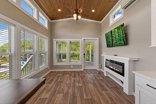 122 Mountain Meadows Drive, Morganton, GA 30560