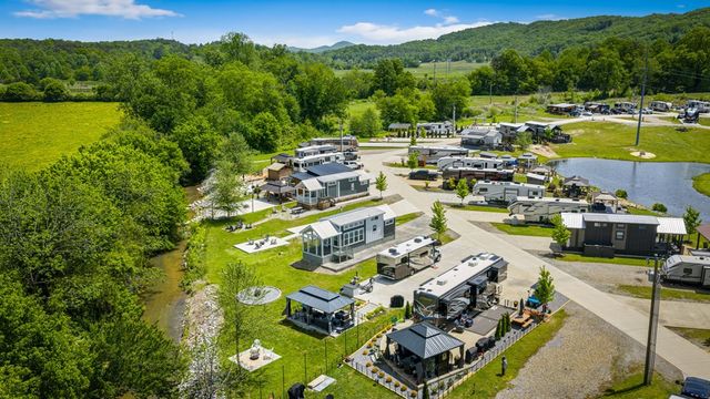 122 Mountain Meadows Drive, Morganton, GA 30560